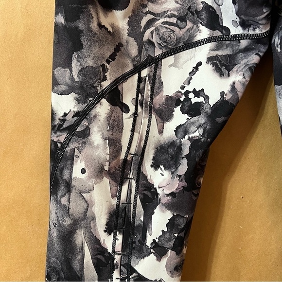 Lululemon | High Times Pant (Peek) Leggings Obscurred Black Dusty Mauve Size 8 - Picture 10 of 15